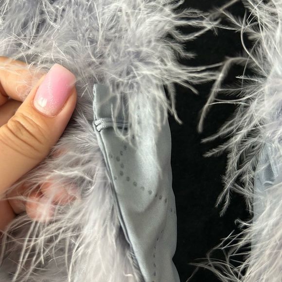 Ostrich festival smoky grey feather coat - Picture 4 of 5